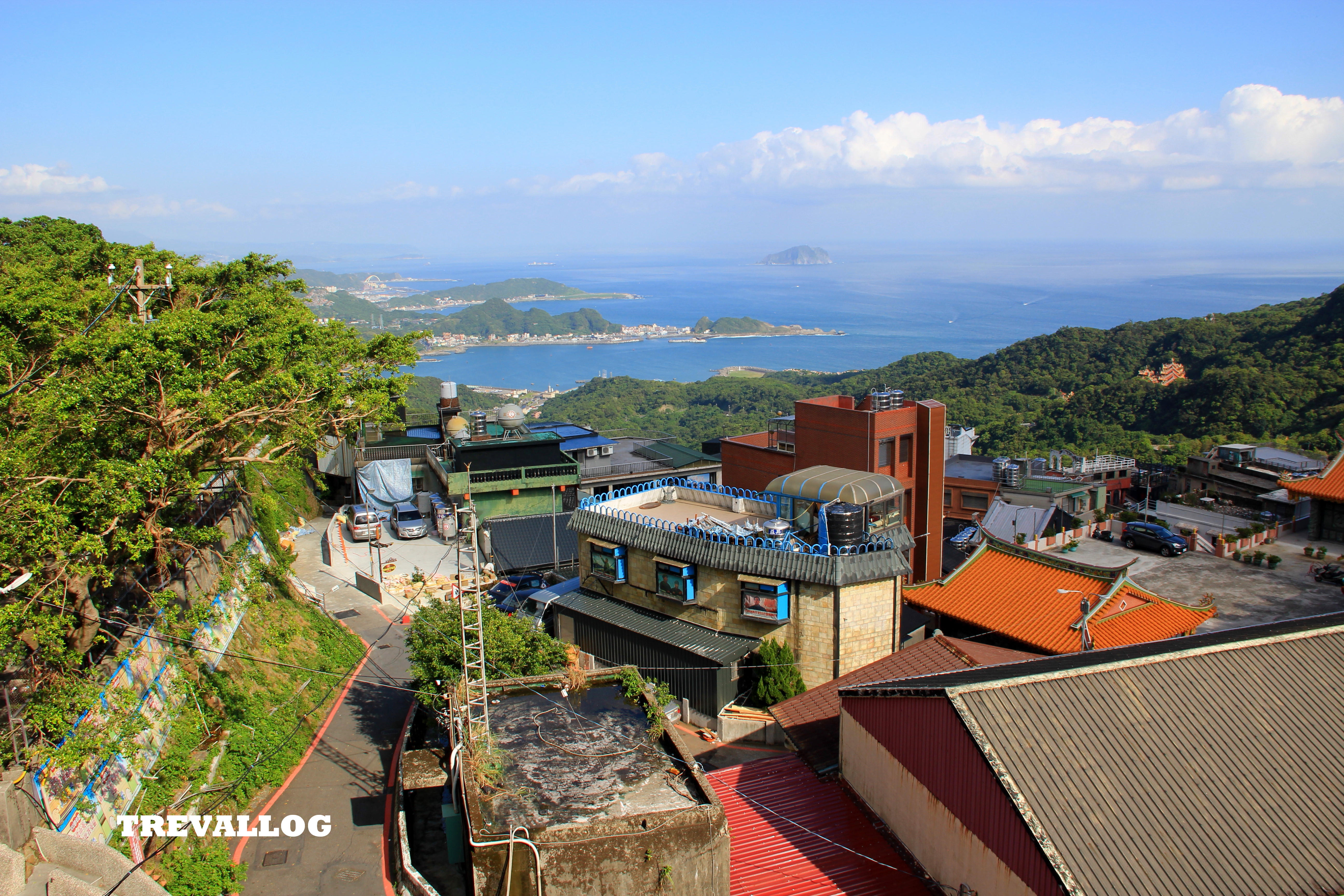 view from juifen lomenkezhan hotel