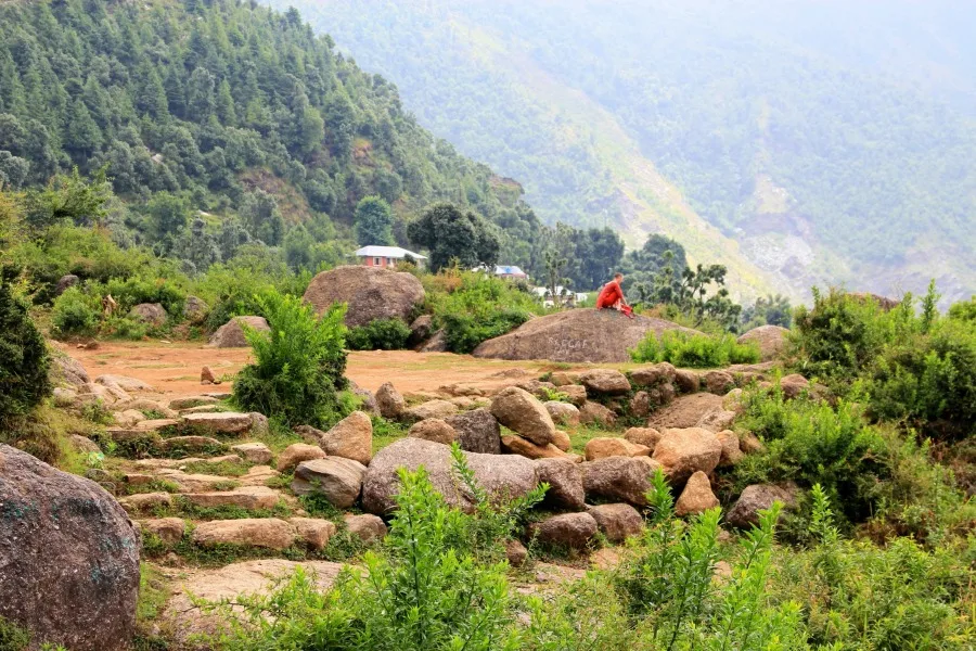 view in dharamkot, on the way to bhagsu waterfall
