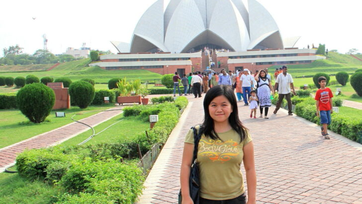 Farewell to Elena, Exploring Red Fort, Bahai Lotus Temple, Qutub Minar, Akshardham, Great India Place