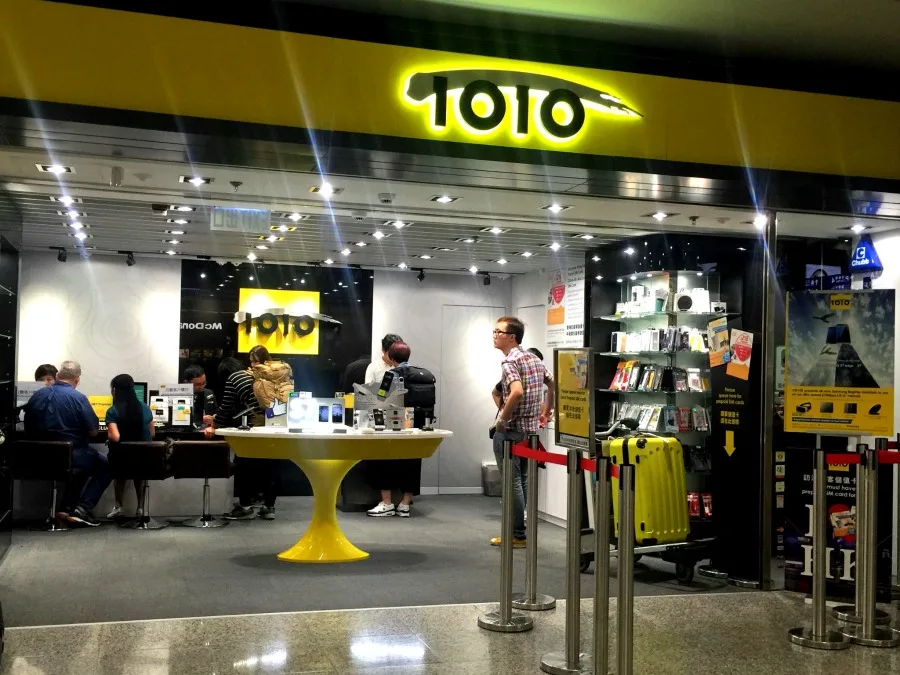 The 1010 shop to buy Hong Kong Tourist Sim Card