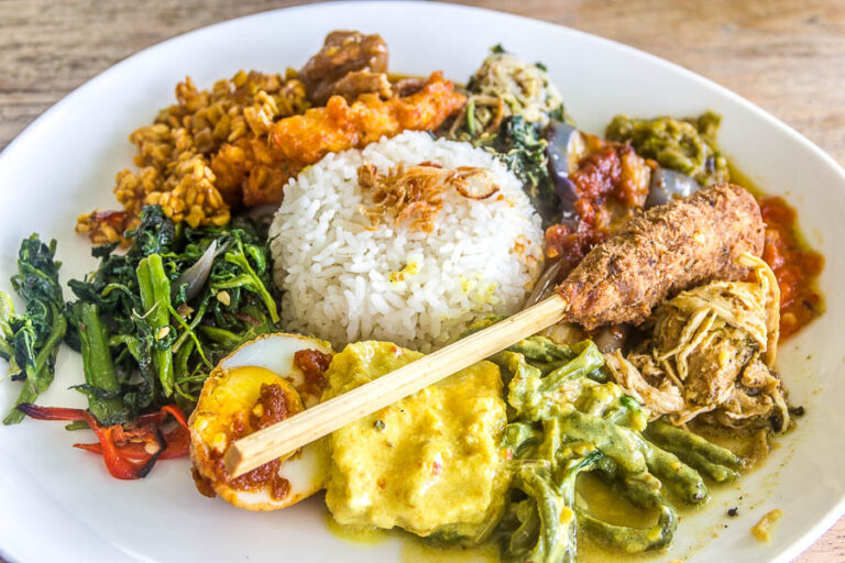 Eat and Drink in Seminyak, Bali: Best Nasi Campur in Nook; Organic Food ...