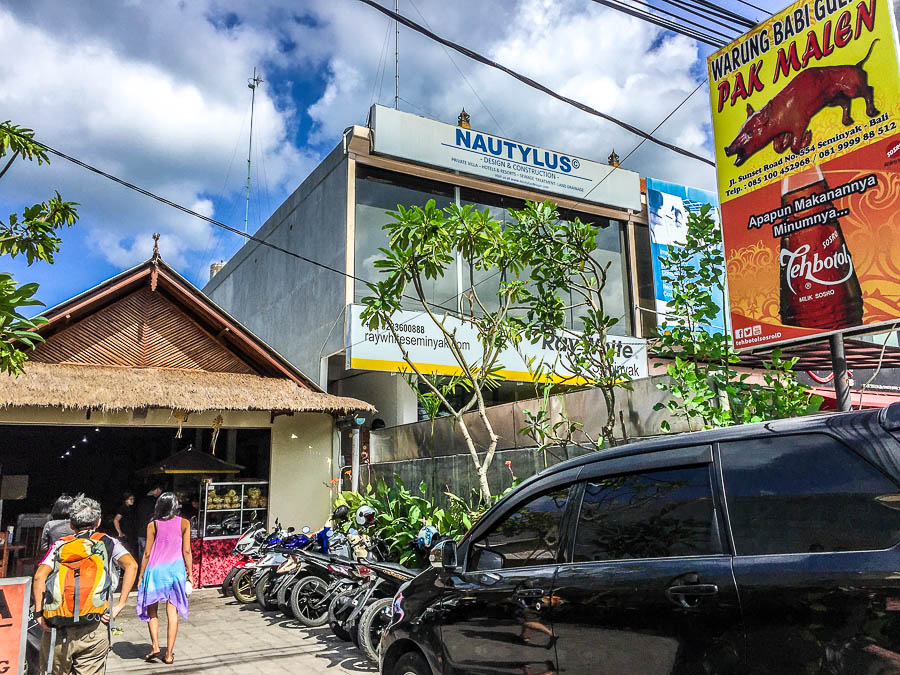 Babi Guling Pak Malen, Seminyak, Bali