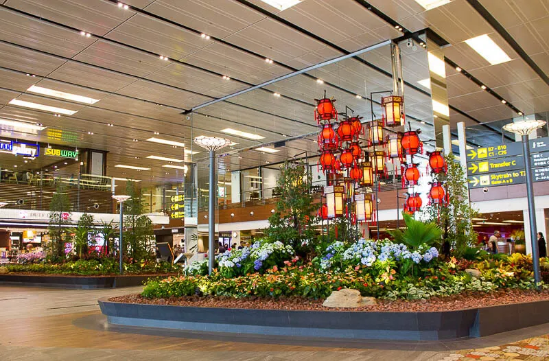 Things to Do in Changi Airport, Singapore - Terminal 1, Piazza Garden