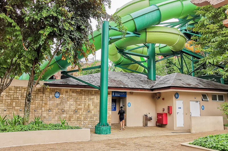 Adventure Cove - Shower (near Bluwater Bay)