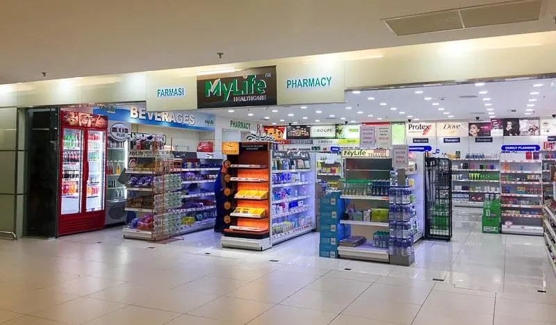 Penang International Airport: pharmacy