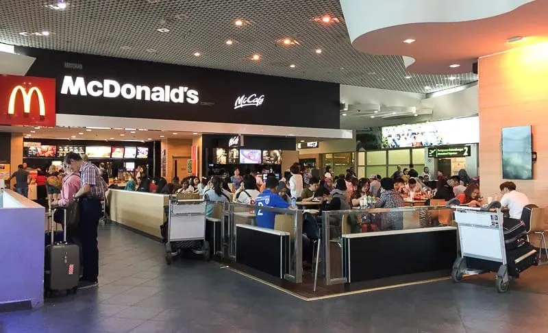 Penang International Airport: McDonald's