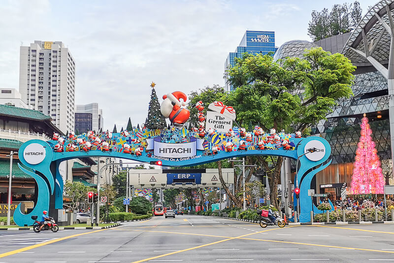 Christmas in Singapore - Orchard Road during day 