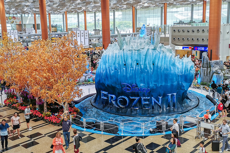 Christmas in Singapore - Changi Airport Frozen Terminal 3