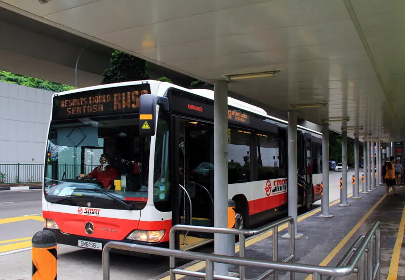 Going to Sentosa by bus - RWS8 Bus