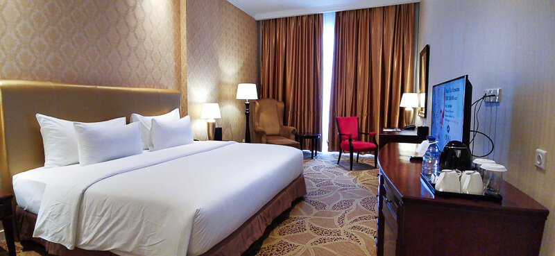 Adimulia Hotel Medan Review - Room