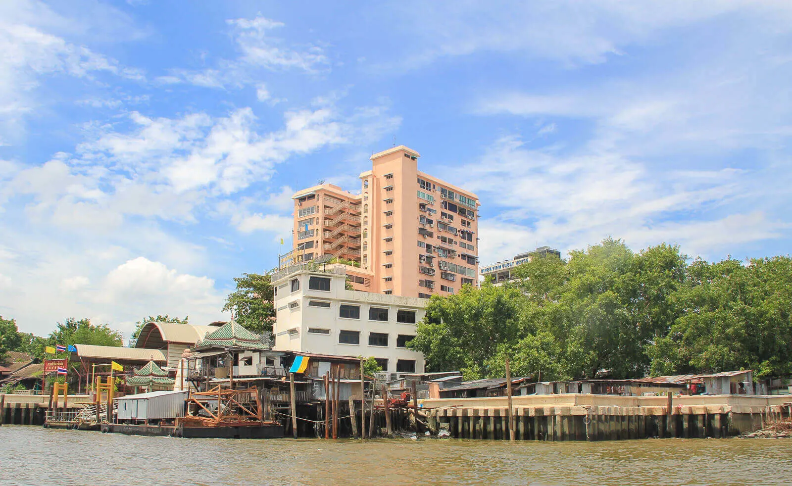 How to Get Around Bangkok by River Boat and Ferry (Local & Tourist Ways)