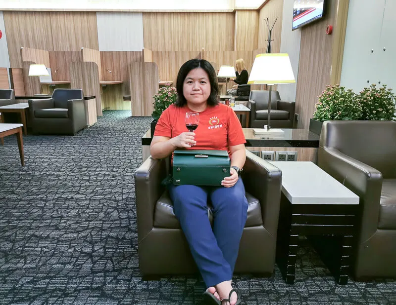 SATS Premier Lounge at Terminal 1 Changi Airport Singapore - low chair for relax