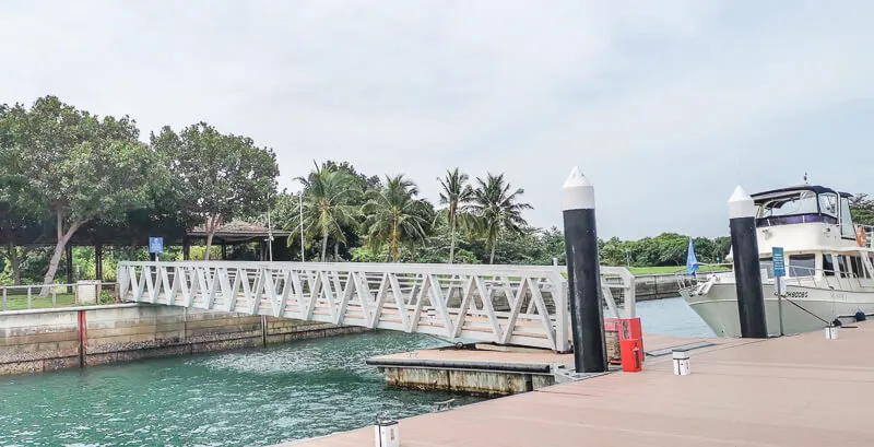 Seringat Island Singapore - pier