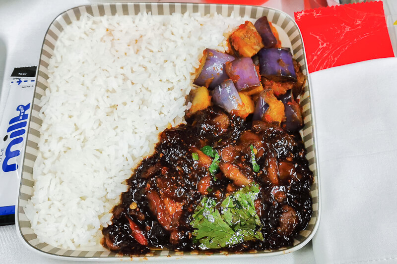 Economy class meal - Ayam Tempra and Brinjal Sambal at Singapore Airline Restaurant A380 Changi