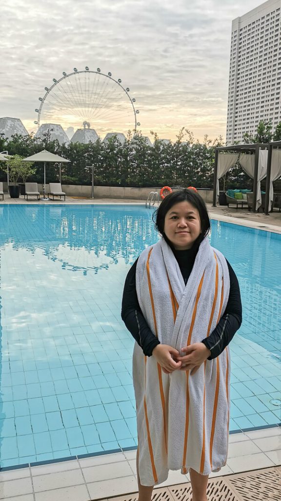 Conrad Centennial Singapore Review - Morning Pool 