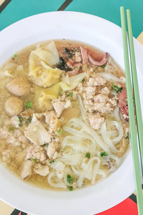 Hill Street Tai Hwa Pork Noodle - Guo Tiao Tang - Kway Teow Soup