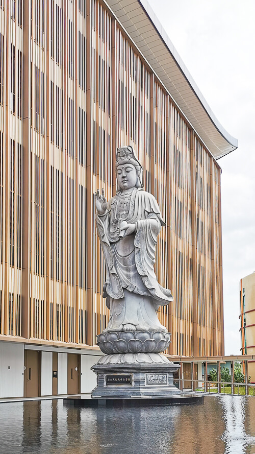 Kong Meng San Phor Kark See Singapore - Guan Yin statue