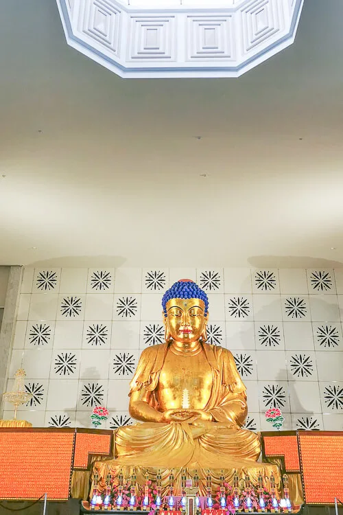 Kong Meng San Phor Kark See Singapore - Hall of Medicine Buddha