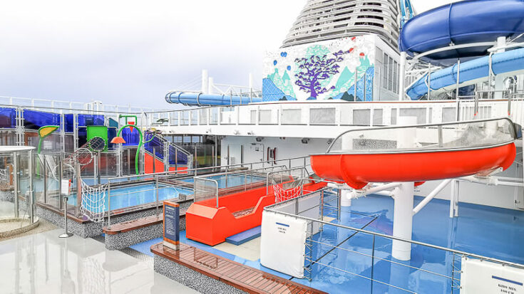 Genting Dream Cruise to Nowhere Review – Part 4: Activities and Shows