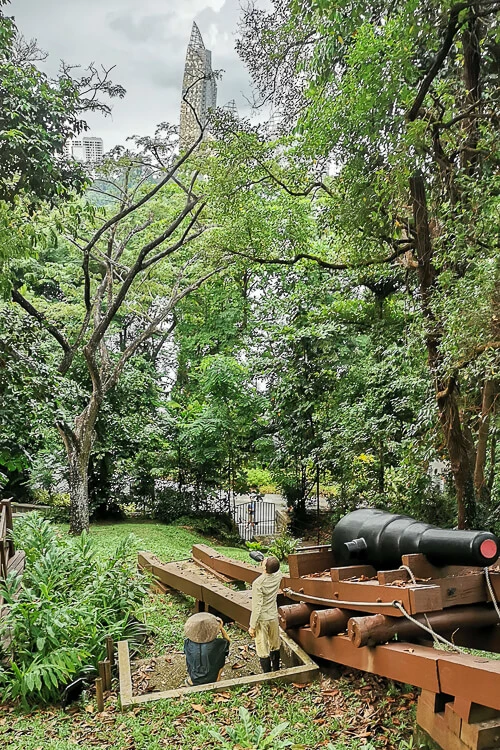 Fort Siloso at Sentosa Singapore - Life of a Soldier