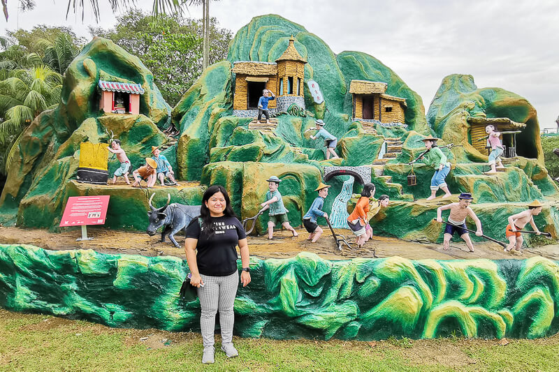 Haw Par Villa Singapore - Hell Museum - Sculpture Garden 