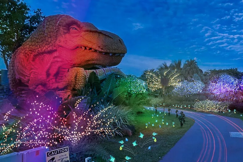 Christmas in Singapore 2022 - Changi Airport Dino Glow