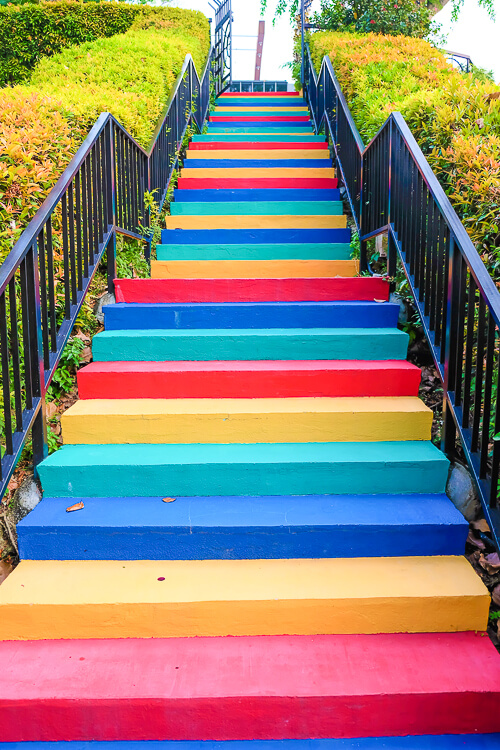 Things to do at Mount Faber - happy steps rainbow stairs