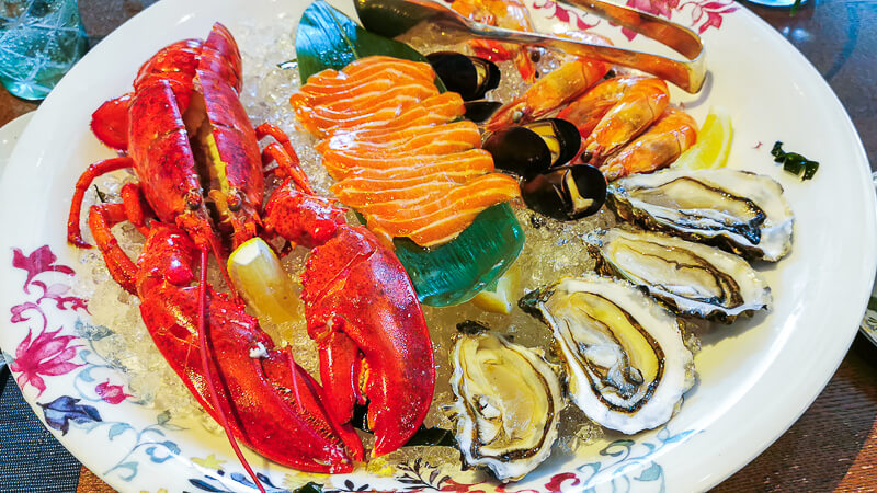 Kempinski Sunday Brunch Review - Seafood Platter