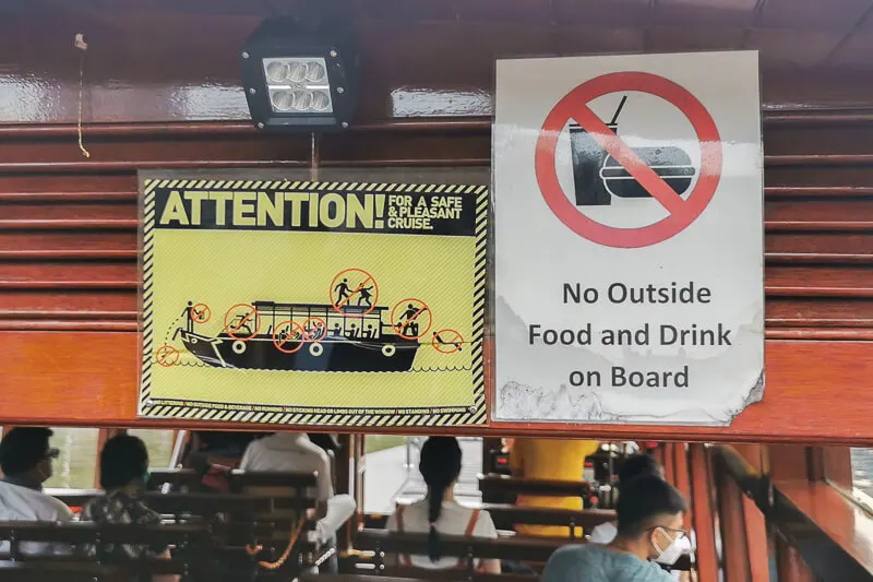 Singapore River Cruise Review - Bumboat