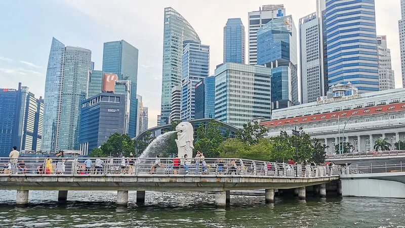 Singapore River Cruise Review - Sights - Merlion