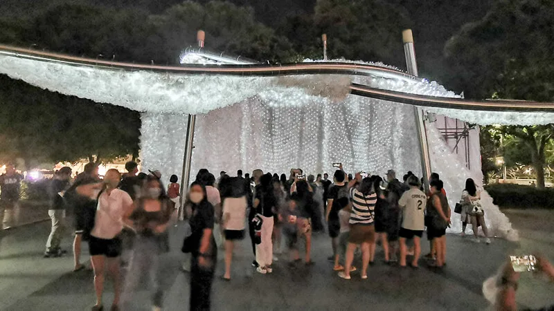 i Light Singapore 2022 - Ruffled Ice