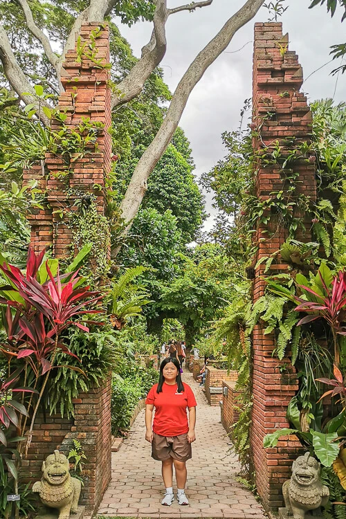 Split Gate at Sang Nila Utama Garden