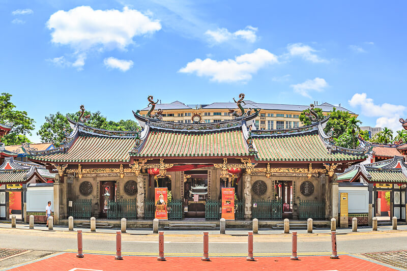 Things to do in Chinatown Singapore - Thian Hock Keng Temple