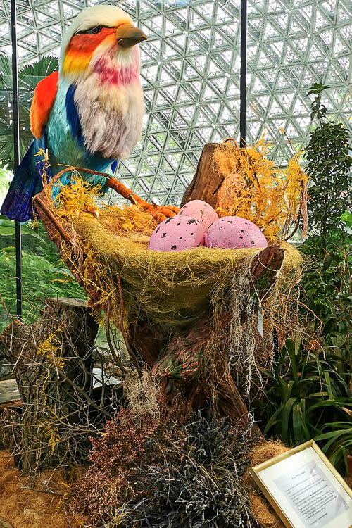 Floral Fantasy at Gardens by the Bay Review - Dance (7) Colorful bird with pink egg