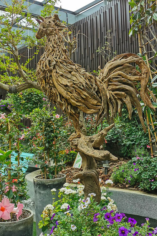Floral Fantasy at Gardens by the Bay Review - Float (13) Rooster
