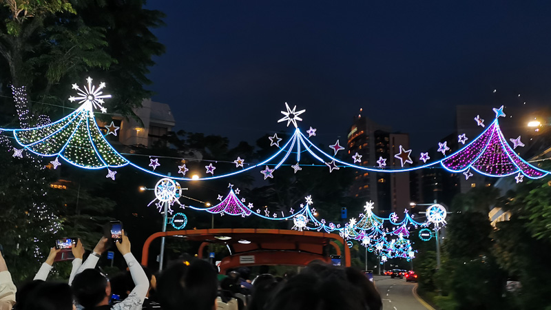 FunVee Christmas Light Up Tour - Orchard Road