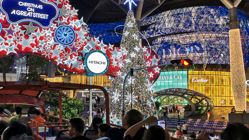 FunVee Christmas Light Up Tour - Orchard Road