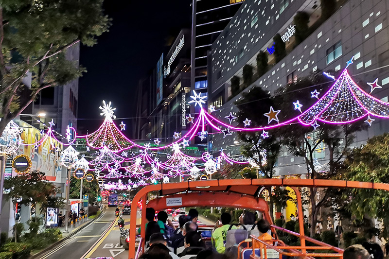 FunVee Christmas Light Up Tour - Orchard Road