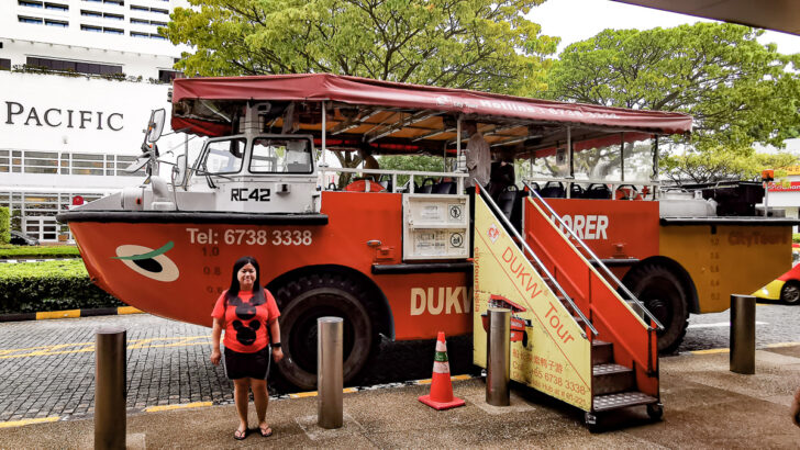 Captain Explorer DUKW Tour – This Duck Tour Lets You See Singapore from Land & Water on the Same Vehicle