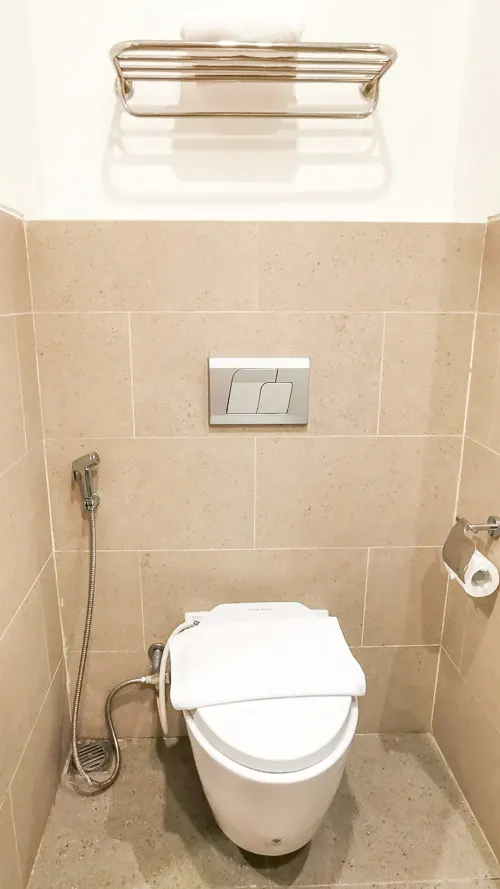 Cordia Hotel Yogyakarta Review - Bathroom (4) Toilet