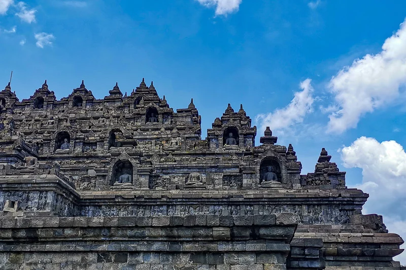 Guide to Visiting Candi Borobudur - Temple Yard