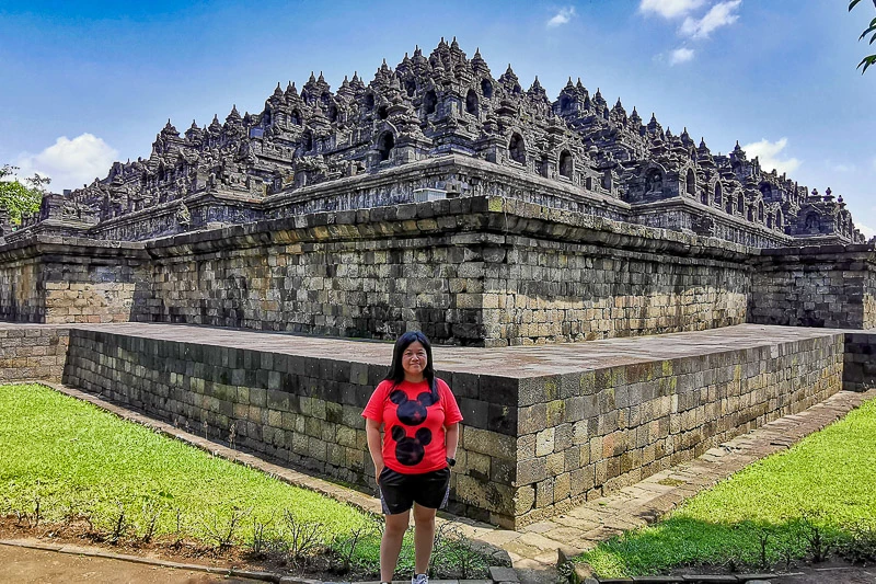 Guide to Visiting Candi Borobudur - Temple Yard