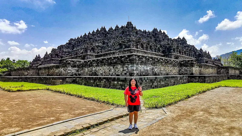 Guide to Visiting Candi Borobudur - Temple Yard