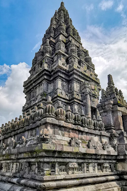 Guide to Visiting Candi Prambanan - Prambanan Temple Main Courtyard