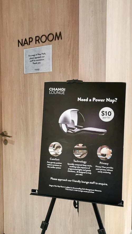 Jewel Changi Lounge Review - Nap Price