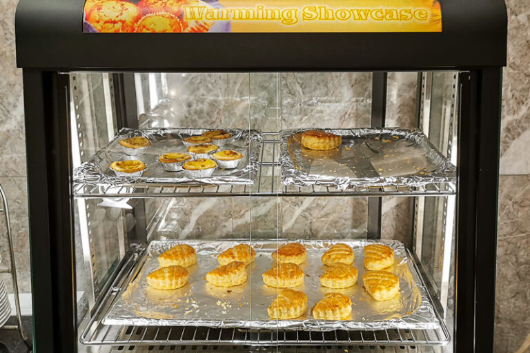 Review Changi Lounge at Jewel Changi Airport, Singapore (Public Area