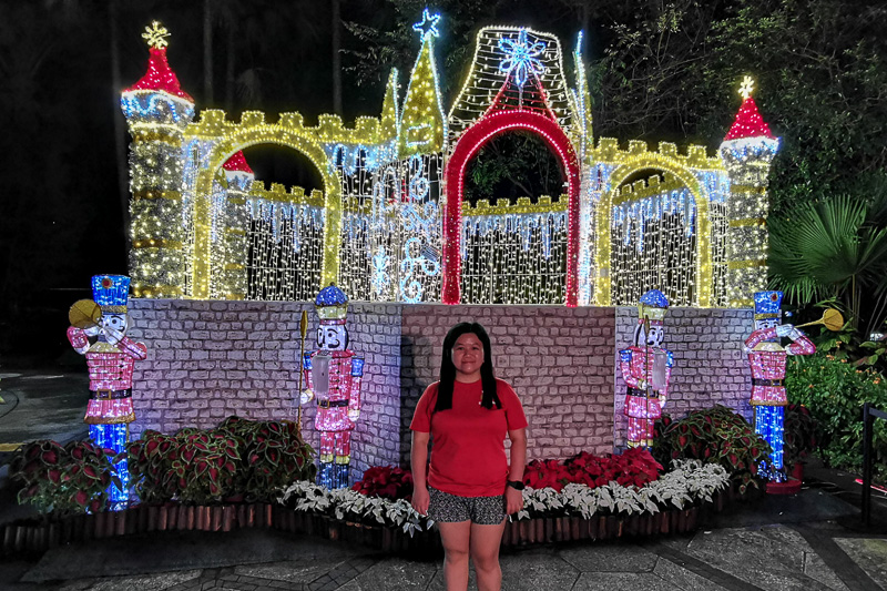 Singapore Christmas Wwonderland 2022 at Gardens by the Bay - Merry Lane - Poinsettia Castle