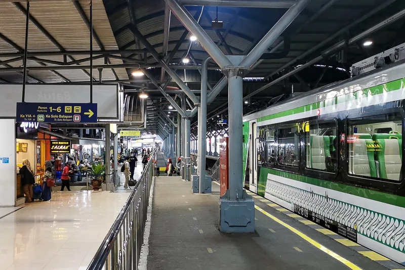 Yogyakarta Airport Train - Stasiun Tugu Yogyakarta