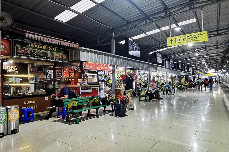 Yogyakarta Airport Train - Stasiun Tugu Yogyakarta