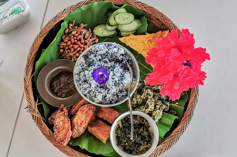 Bollywood Farms Kranji Singapore - Restaurant - Poison Ivy Bistro - Nasi Lemak Platter for 2